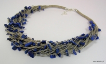 Lapis lazuli na sznureczkach lnianych
